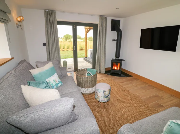 Buzzard Barn lounge at Beechwood Barn Cottages in Martin