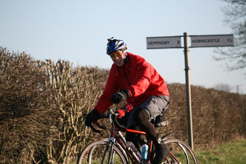 Woodhall Wheelers cyclist riding along a country lane near Hemingby and Horncastle